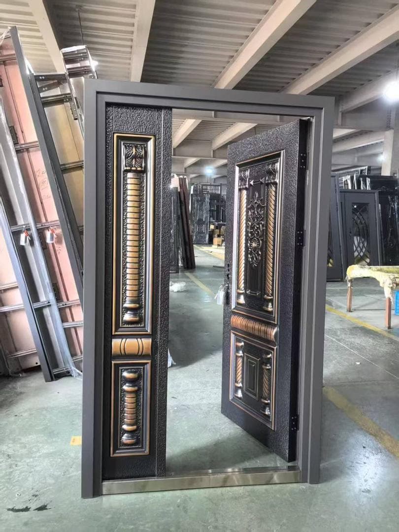 Cast Tank Door